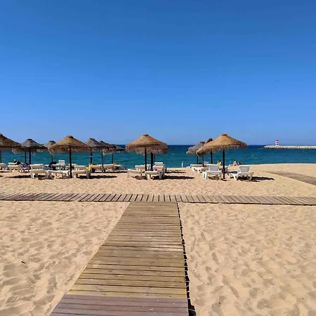 Ferias A Um Optimo Preco Daire Quarteira